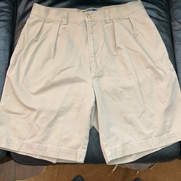 Polo khaki shorts, size 32 - Picture 1 of 3